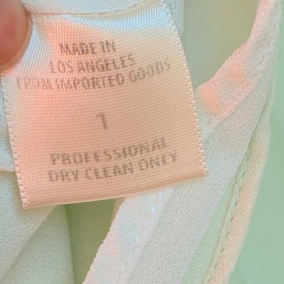 Stone Cold Fox 100% Silk Sage Beverly Blouse Size 1 Bell Sleeve Feminine Chic‎ - Picture 10 of 12